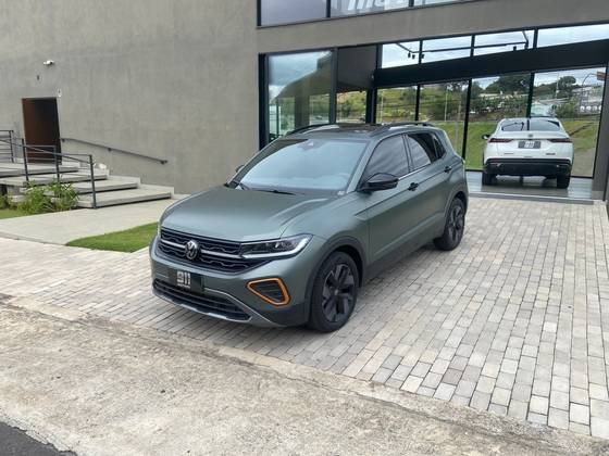 VOLKSWAGEN T-CROSS 1.4 250 TSI TOTAL FLEX EXTREME AUTOMÁTICO
